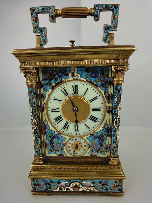 Shanghai Mao Huzi Antique & Clock Co., Ltd.