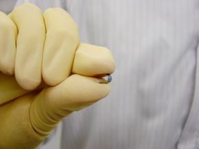 凸板中芯彩晶电子(上海)有限公司 _主营加工晶