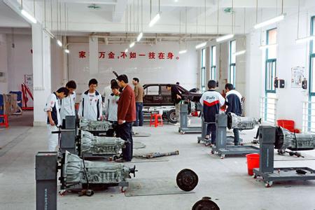 找上海浦东快灵汽车修理有限公司的上海汽车修理公司_浦东专业汽车修理价格、图片、详情，上一比多_一比多产品库_【一比多-EBDoor】