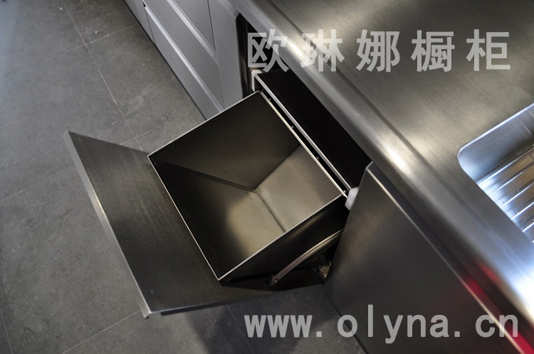 橱柜\/上海不锈钢橱柜公司的定制 不锈钢垃圾桶