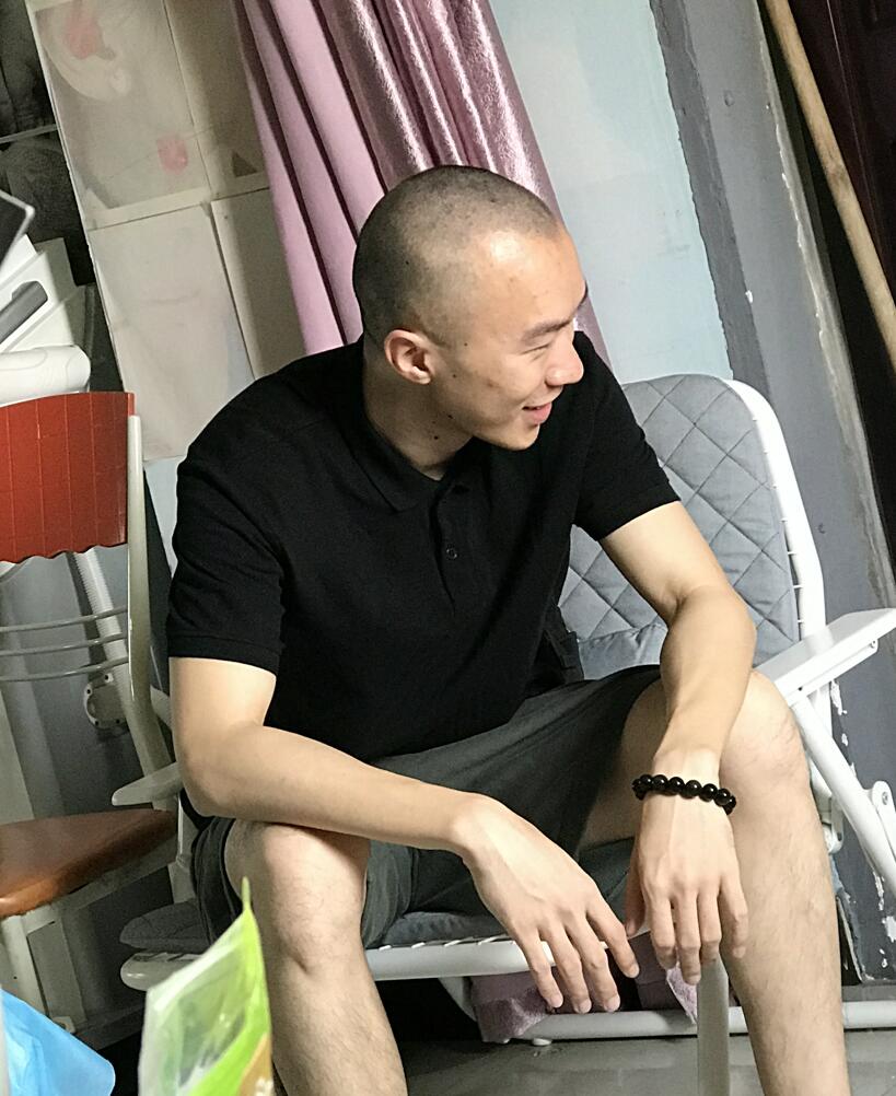 找上海专业纹身的纹头发培训中心纹头发培训学