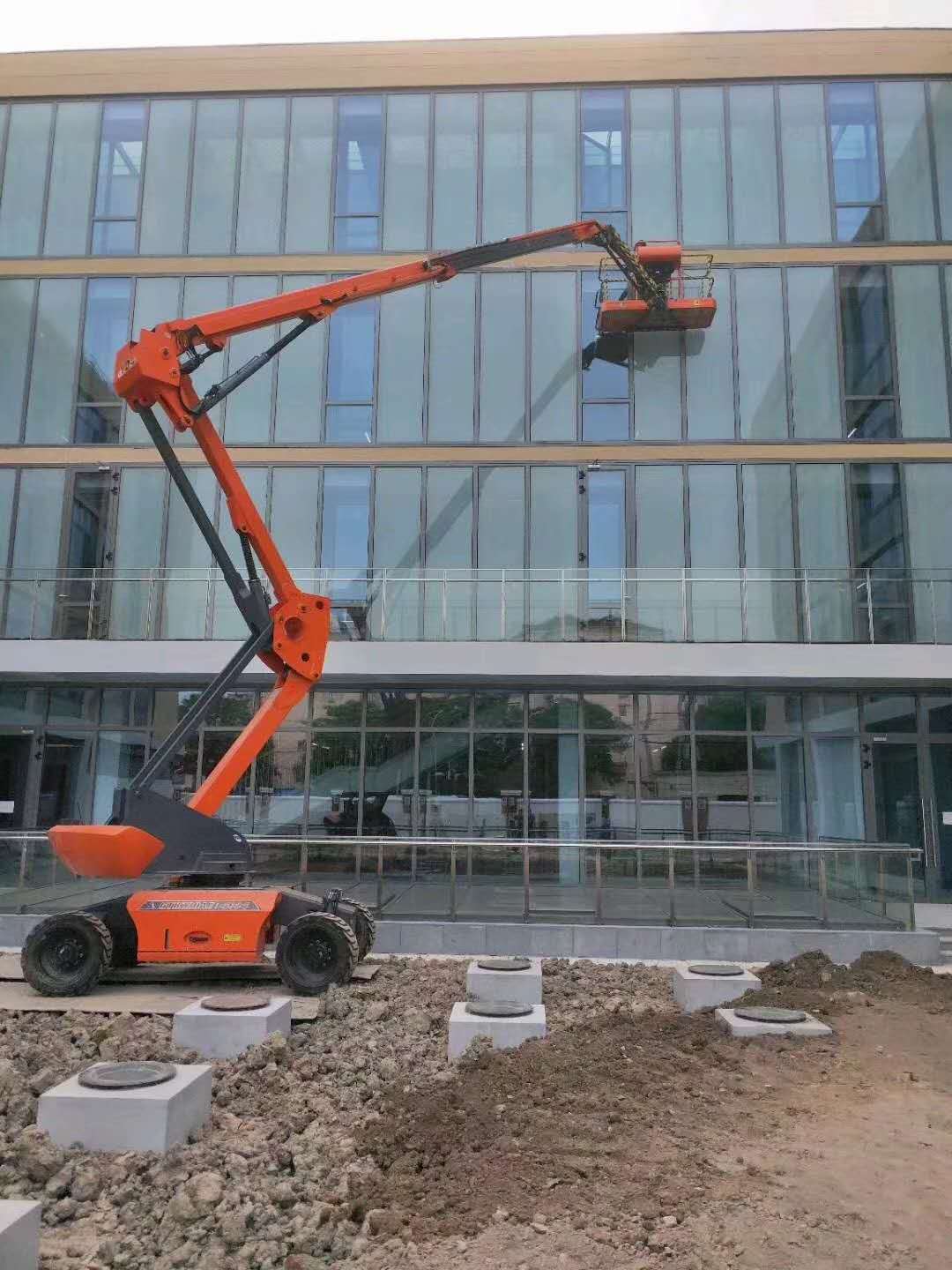 1127700261.jpg
