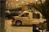 GMC-7座车展示