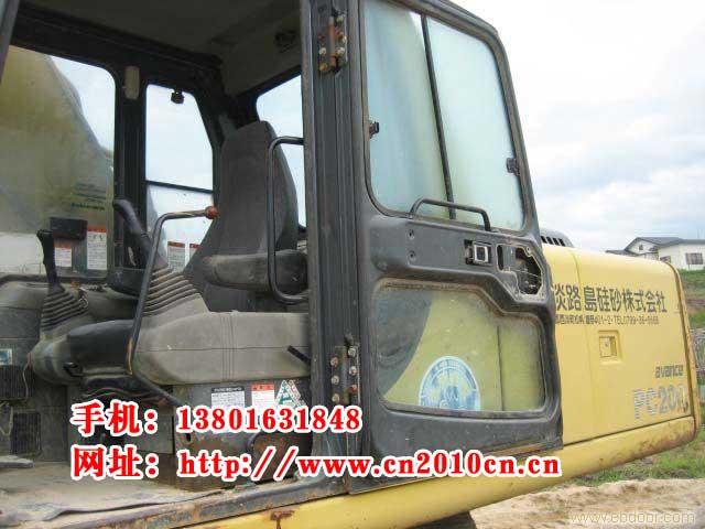 上海进出口二手挖掘机市场
