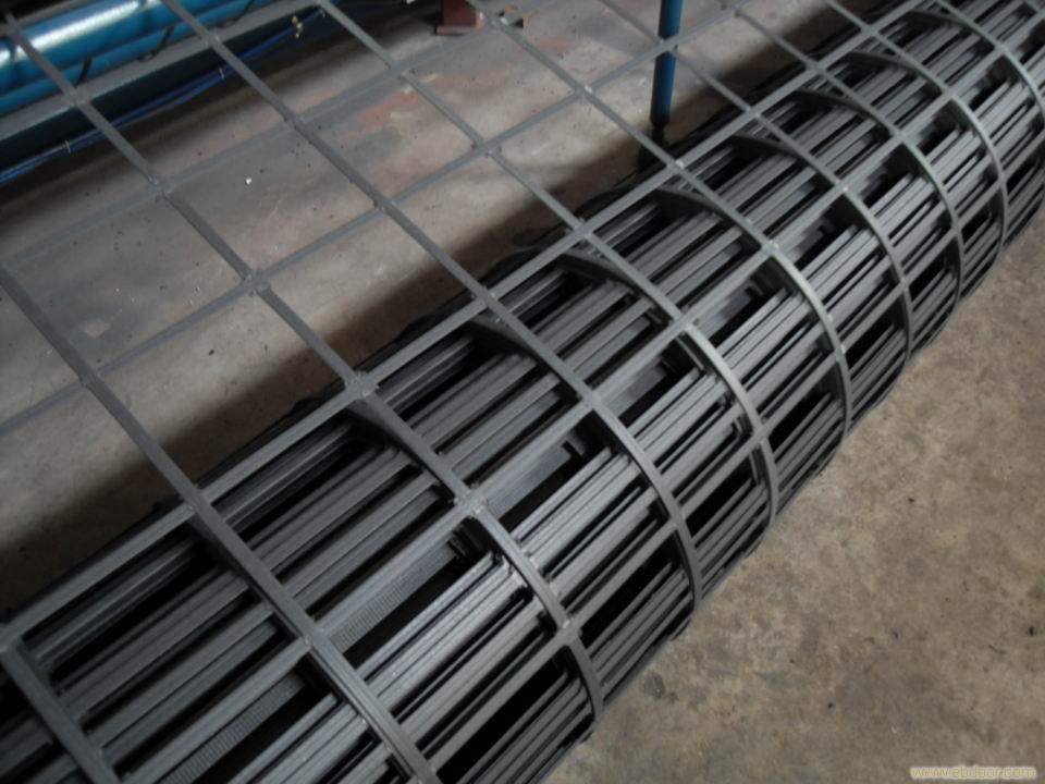 钢塑土工格栅生产流水线