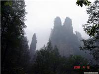 张家界、黄石寨、天子山、袁家界、芙蓉镇、凤凰古城、韶山、长沙卧去动返六日