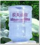 上海饮用水订购电话 上海饮用水配送 上海桶装水订购热线 上海送水电话是多少 上海送饮水机的水多少钱 上海