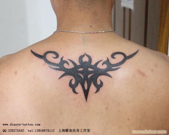 上海男孩纹身纹在哪里好看