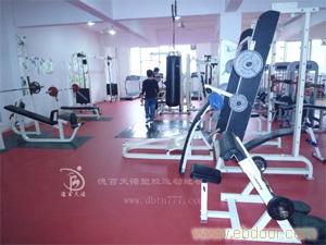 PVC运动地板与实木运动地板的比较、