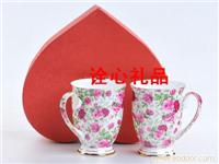 心形红玫瑰情侣杯