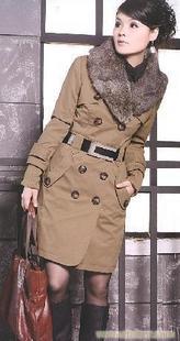 2010秋冬新款女装韩版束腰修身双排扣毛领中长款棉衣棉服外套