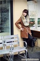 2010秋新女外套秋冬必备精品毛领皮大衣皮衣外套长款