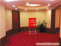 通道指示牌�