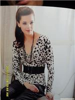 鹿王羊绒衫图片