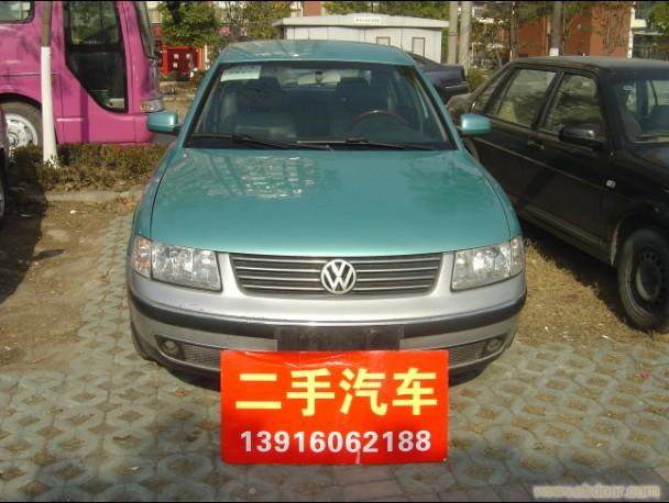 大众桑塔纳3000