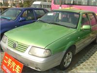 上海强生公司下线桑塔纳3000型