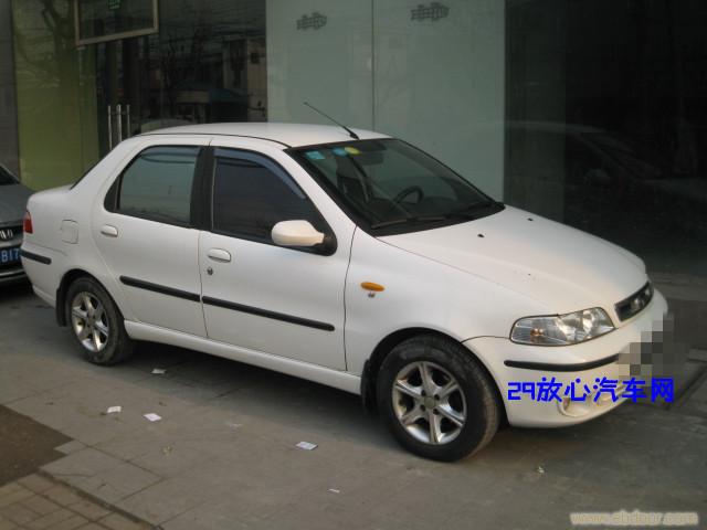 上海二手车收购网-03年1月菲亚特1.5手动白色