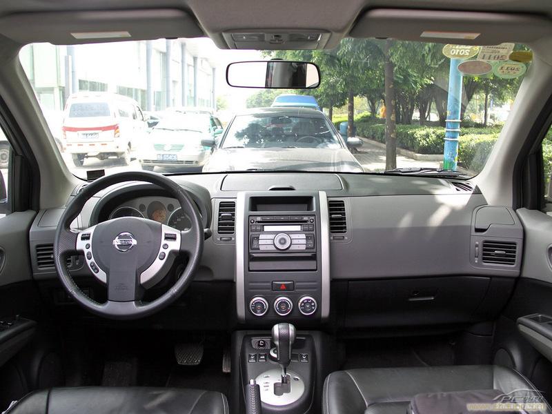 奇骏 2010款 2.5L XV 版 CVT 4WD