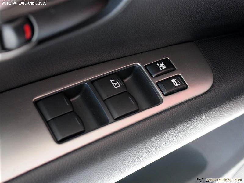 骊威 2010款 劲锐版 1.6GV AT智能型  上海东风日产专卖店
