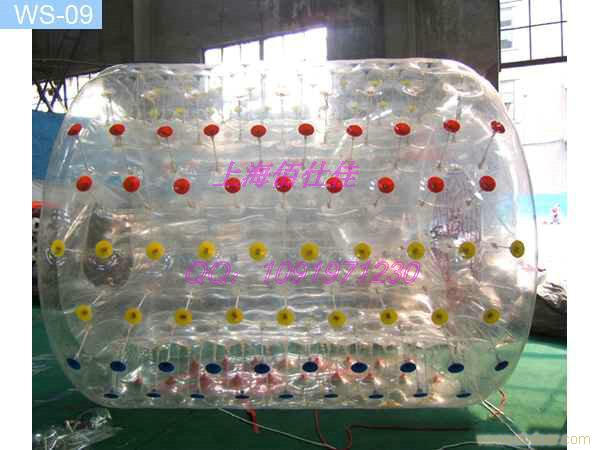 水上充气滚筒
