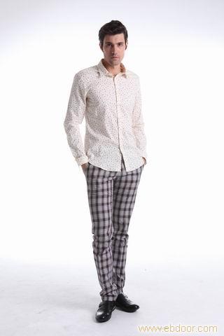 休闲时尚流行服饰