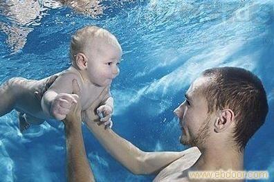 上海宝宝抚摸/婴幼儿抚摸服务 婴儿游泳馆里给宝宝抚触的好处