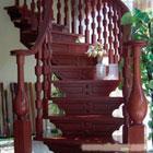 欧式经典实木楼梯，上海楼梯装饰，工程楼梯