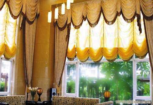 供应电动罗马帘