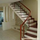 上海玻璃楼梯定做