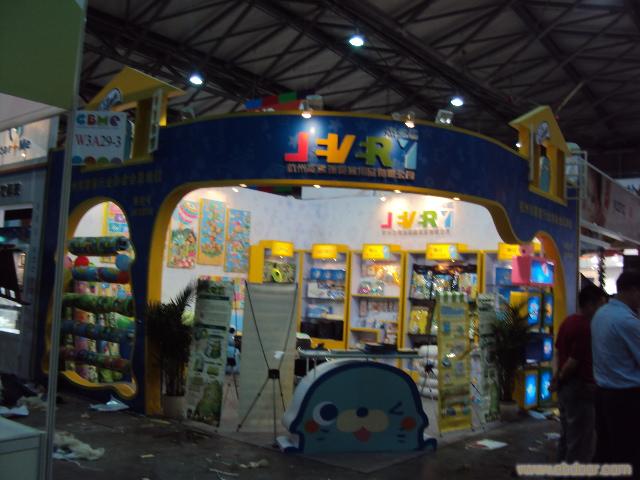 上海展台婚纱展台搭建展会搭建工厂舞台活动