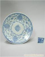 青花花卉纹盘