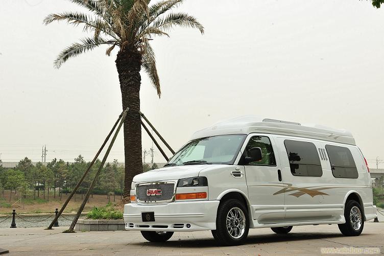 GMC 二驱 节能型价格  13524531835 姚小姐