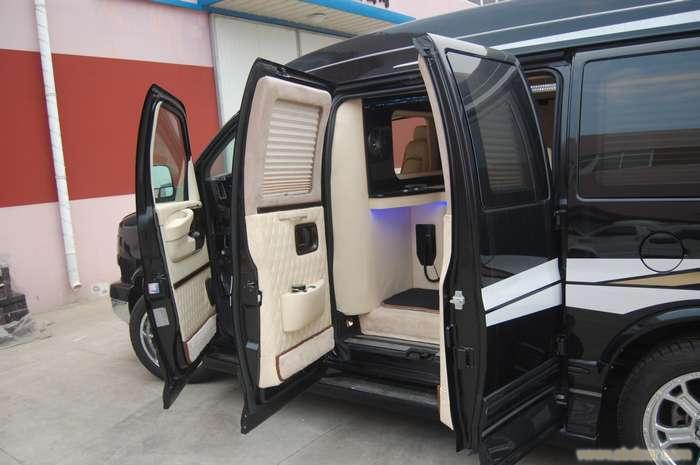 四驱 GMC 报价   13524531835   姚小姐