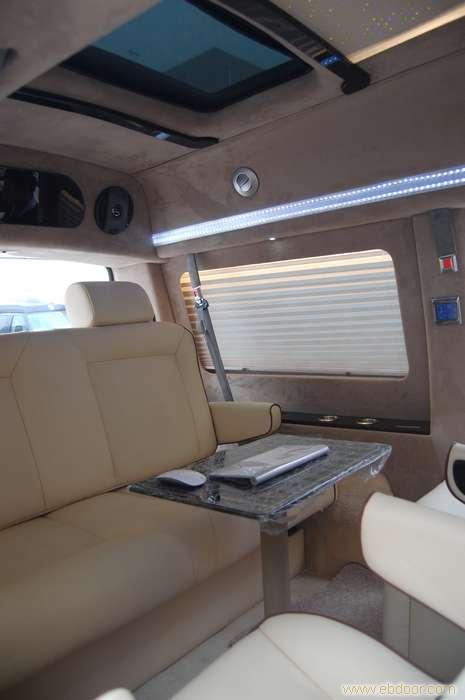 GMC 四驱 7座  车型介绍