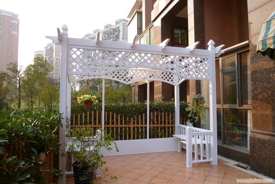别墅围栏价格-上海PVC塑钢护栏报价