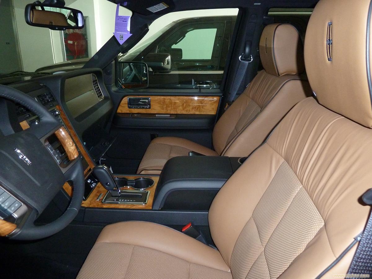 林肯豪华SUV 展厅现车 领航员