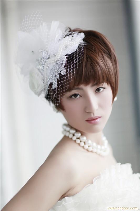 化新娘妆的技巧