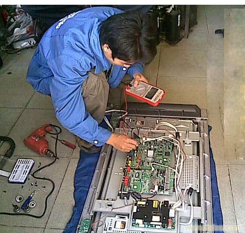 给济南液晶电视维修中心的济南厦华液晶电视维