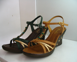 女式鞋 （货号：652-7）�