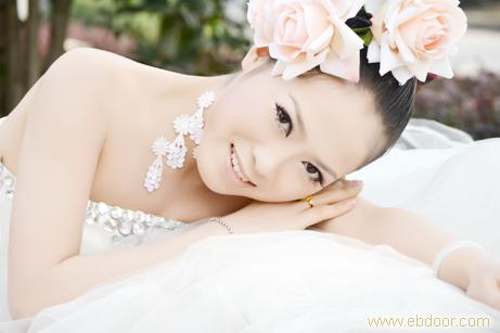 美甲师都用哪些美甲产品