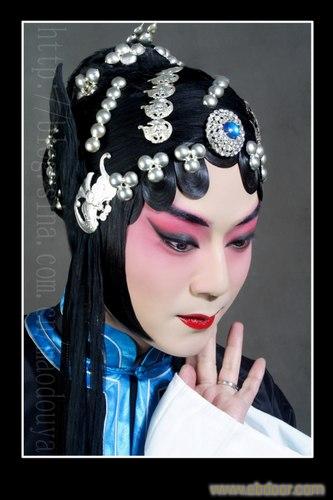 学技术学美甲怎么样