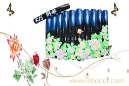 现在年轻人学什么技术好，学美甲有前途吗