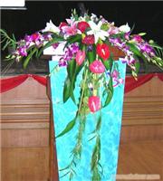 洋兰红掌讲台花艺-上海鲜花店