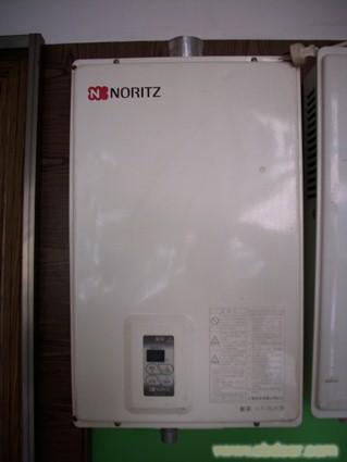 能率10升恒温燃气热水器�