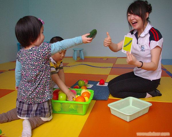 给新爱婴 早教加盟 -广东 早教加盟 -广东品牌 早教 