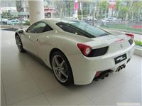 法拉利白色黑内458Italia