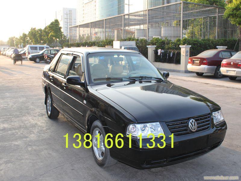 低价出售上海大众桑塔纳3000下线车