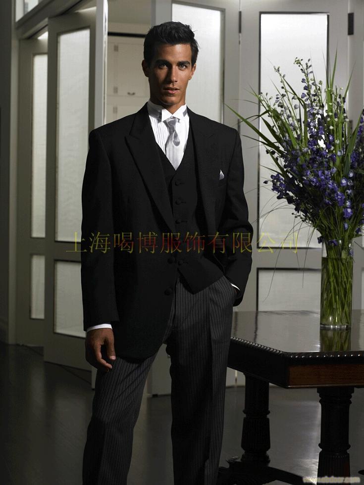上海西服定做价格�