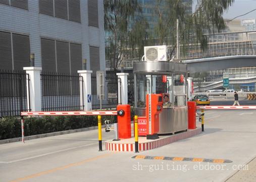 一进一出收费系统1：上海收费系统/上海收费道闸