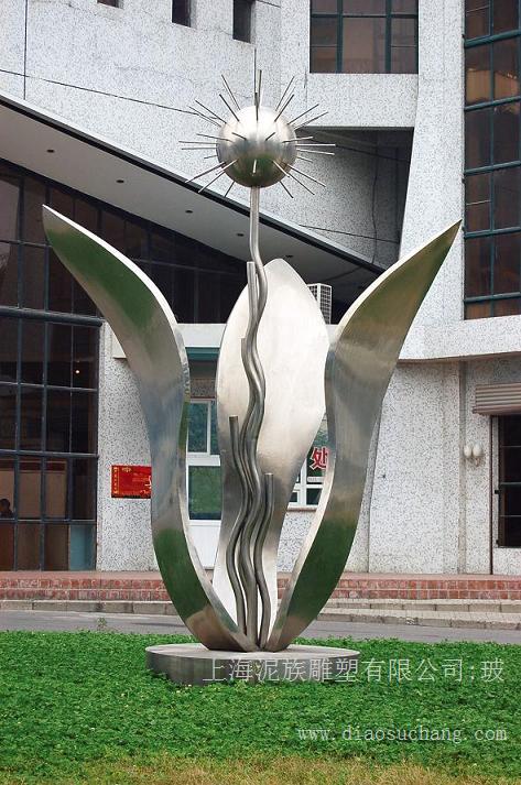 上海锻铜雕塑公司